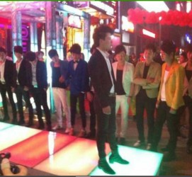 贵港深圳夜总会伴游模特雇用(深圳KTV模特雇用)