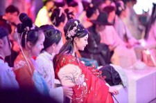 贵港汉服模特兼职(想做汉服模特去哪里找)