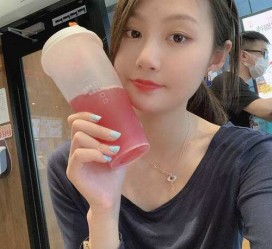 贵港雇用网红商务伴游女(雇用网红商务伴游女员工)