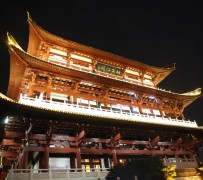 贵港长沙旅游攻略(长沙旅游攻略景点必去长沙美食街)