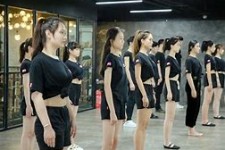 贵港兼职模特进修班(学生怎么兼职模特)