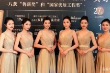 贵港模特能够兼职吗(模特能够兼职吗百度)