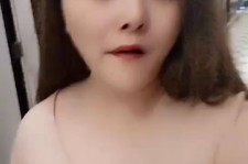 贵港美院系花兼职死商务模特(美院系花兼职商务模特第2部一边看球一边玩)