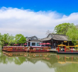 贵港旅游景点(旅游景点排行榜)