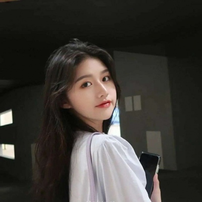 贵港伴游女生赵青瑜的资料
