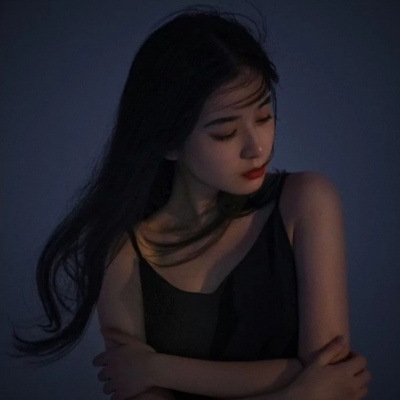贵港伴游女生谢悦悦的资料
