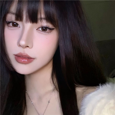 贵港伴游女生白清扬的资料