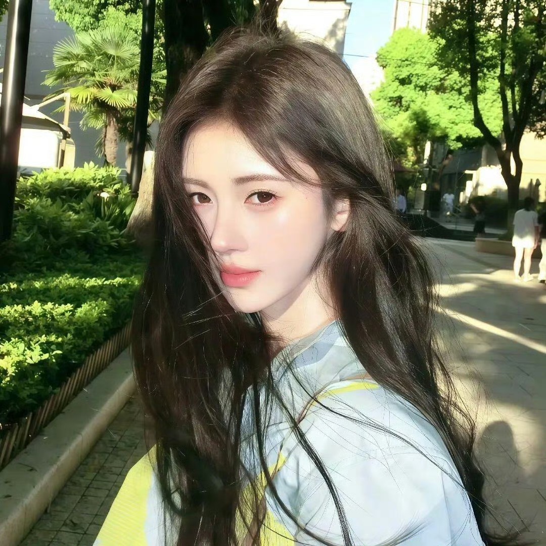 贵港伴游女生许星晚的资料