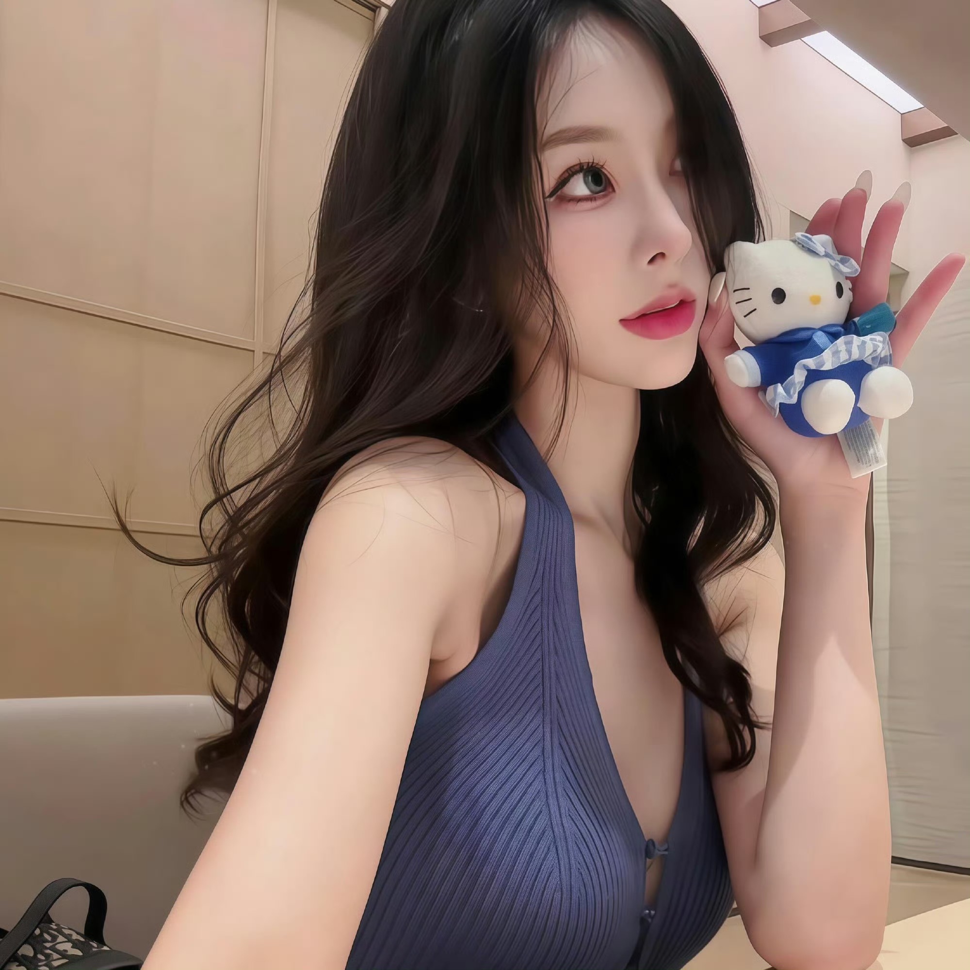贵港伴游女生鹿小婷的资料