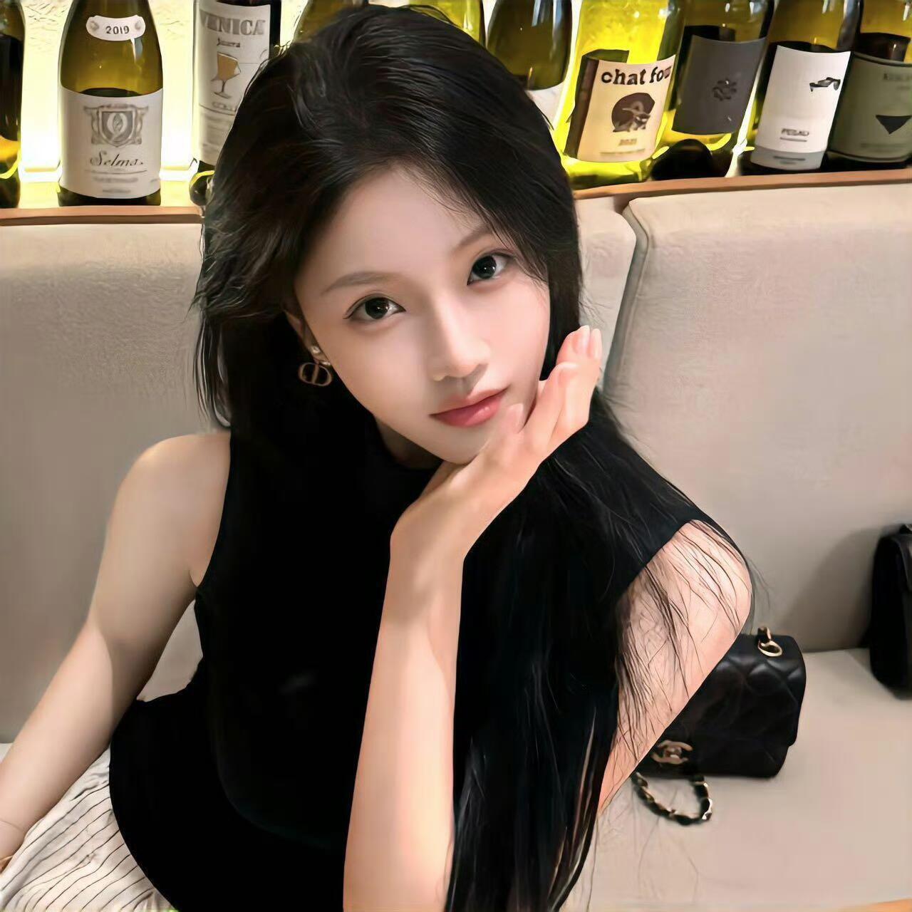 贵港伴游女生苏棠的资料