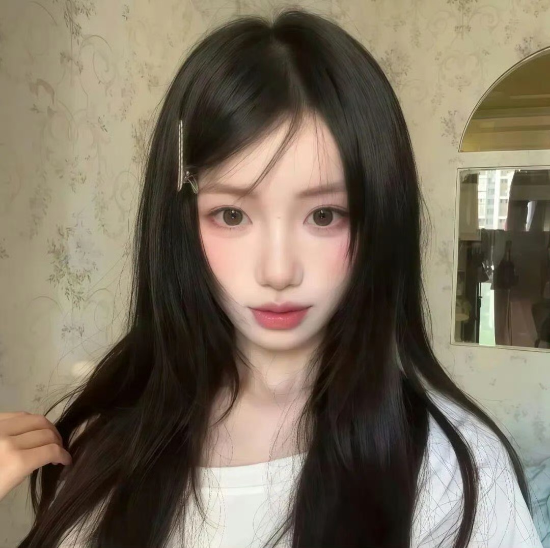 贵港伴游女生雨桐的资料