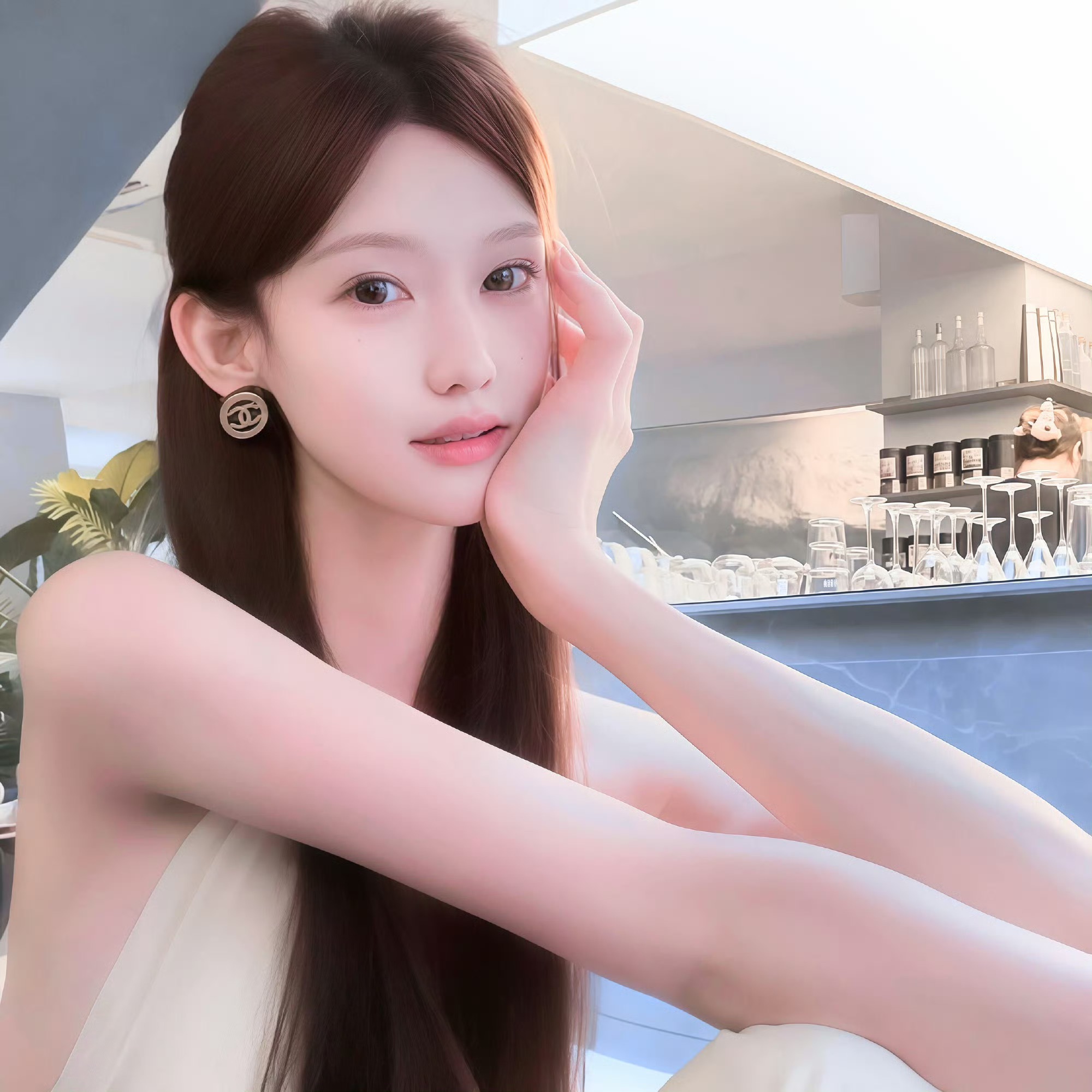 贵港伴游女生林杨的资料