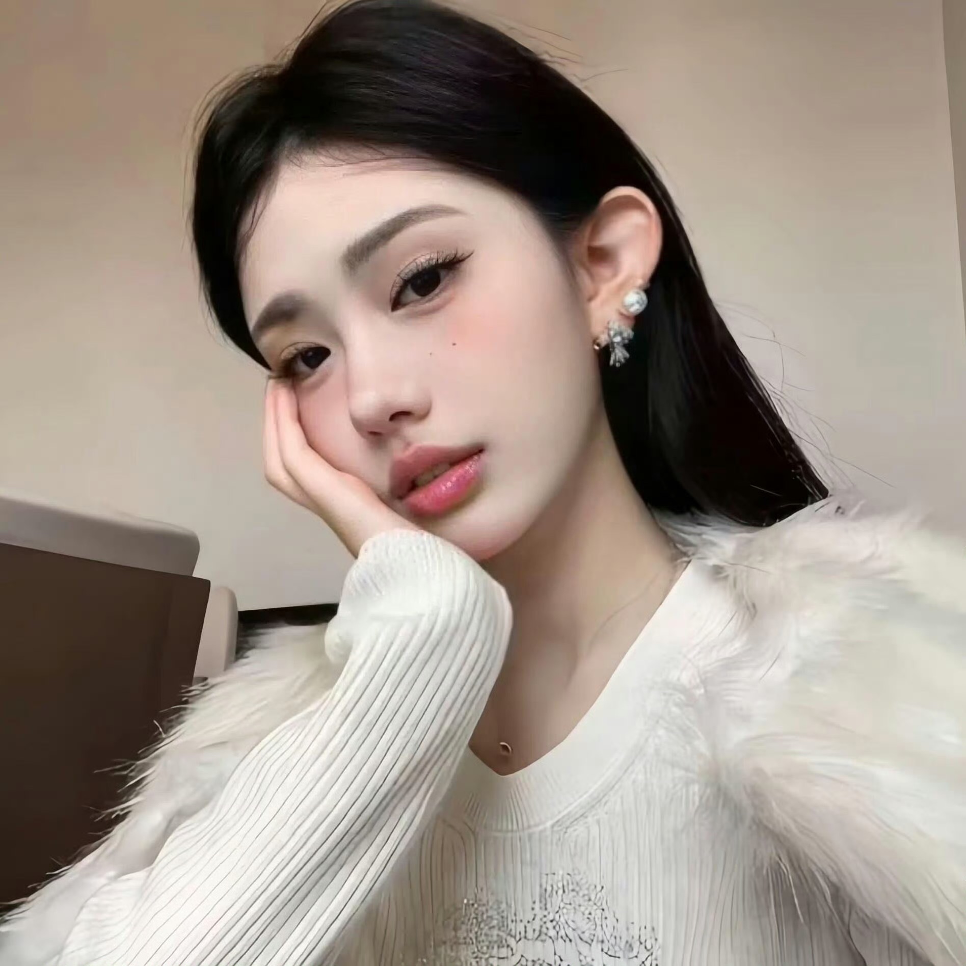 贵港伴游女生沈梦蝶的资料
