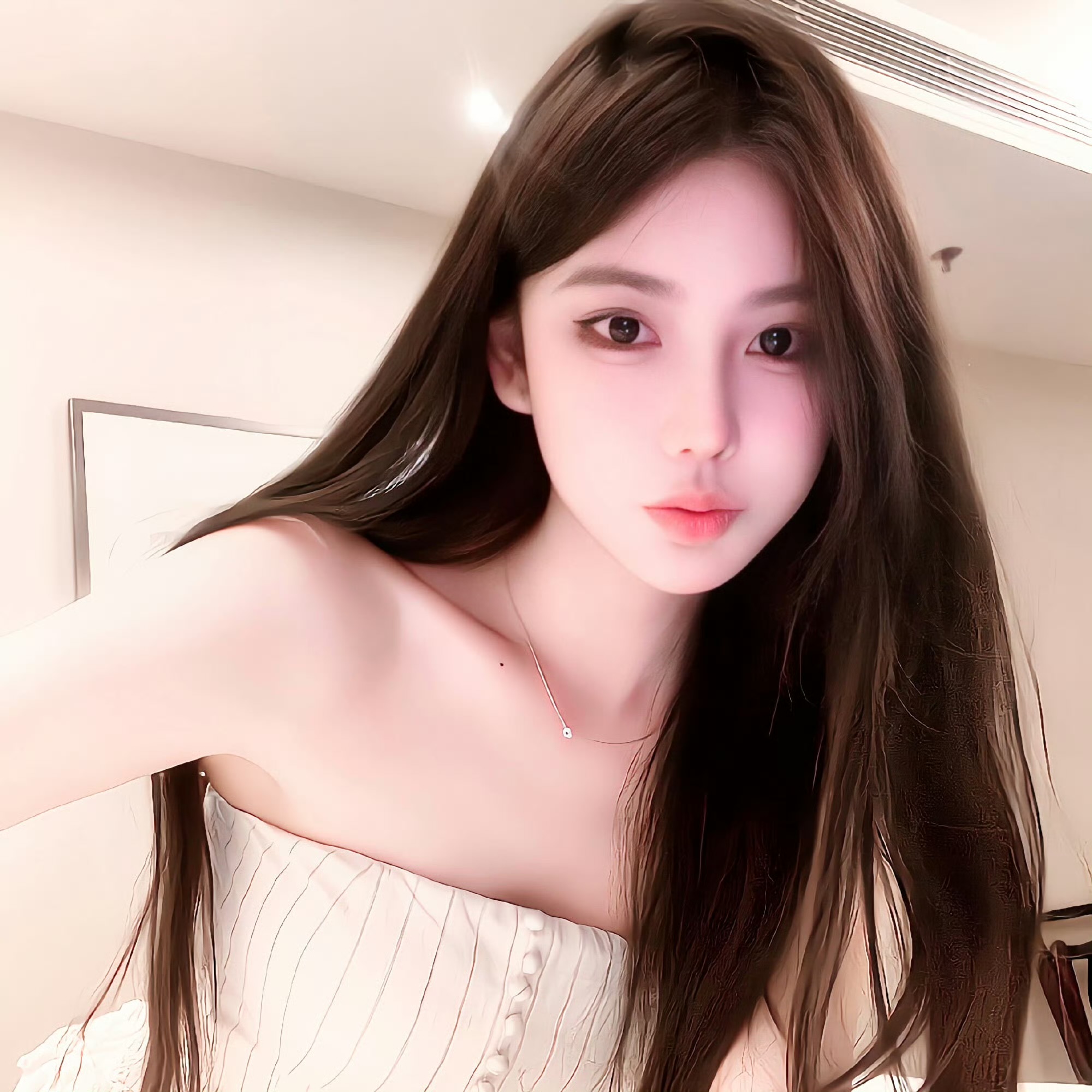 贵港伴游女生苏见星的资料